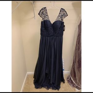 Navy mother of bride or mother of groom dress! Brand new with tags!